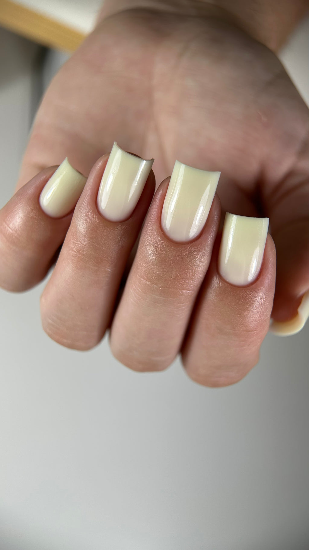 TOUCH Builder gel  Melt Butter, 15ml