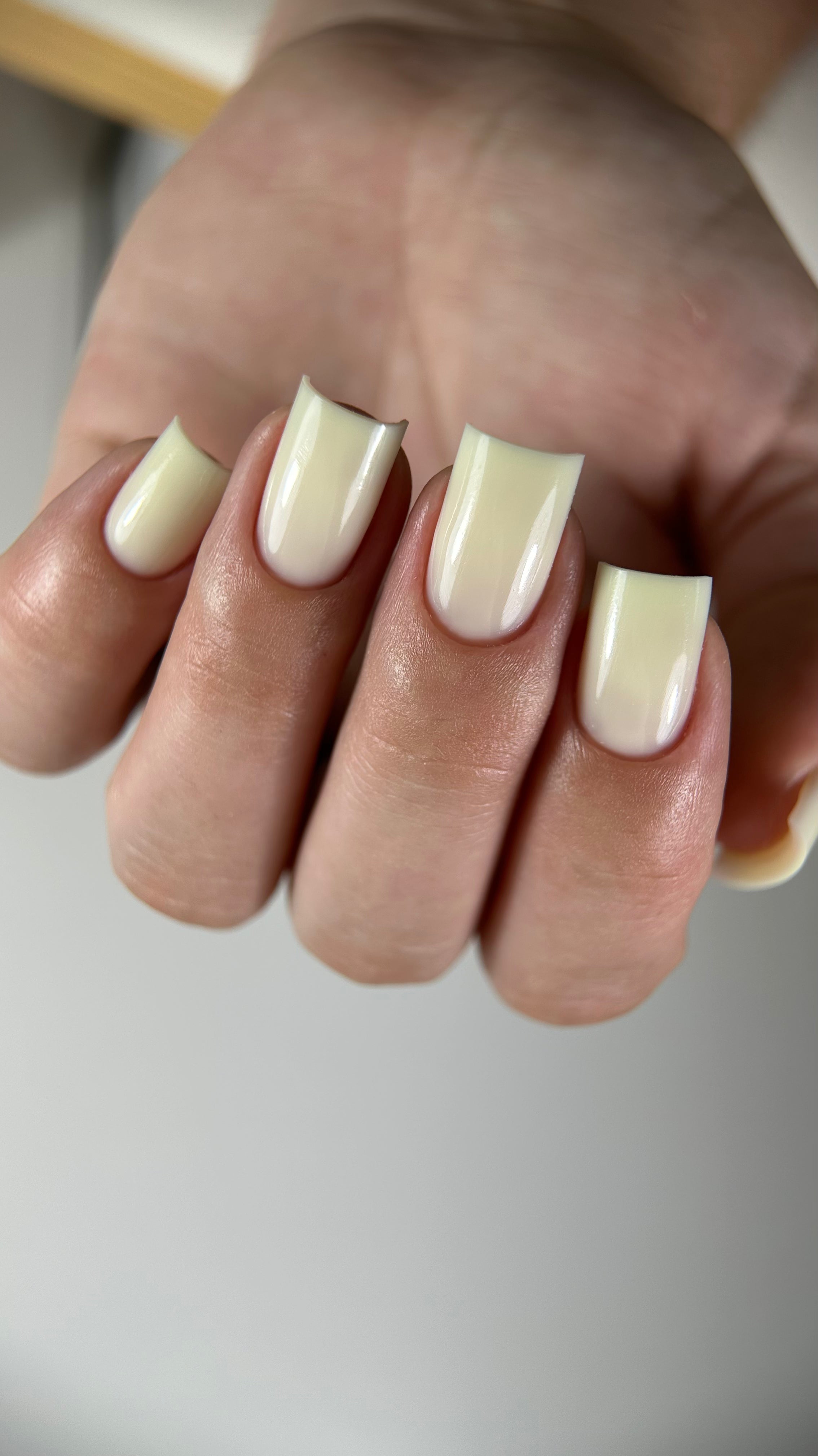 TOUCH Builder gel  Melt Butter, 15ml